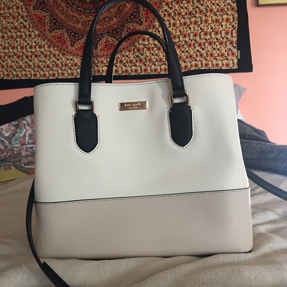 Kate spade purse